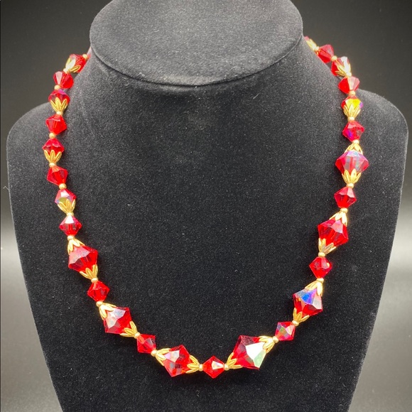 Vintage red sparkly beautiful necklace - Picture 1 of 4